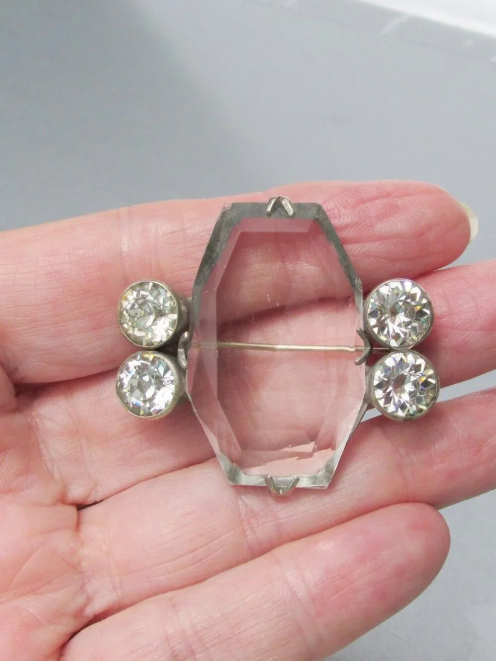 Vintage 1920s Early ART DECO Faceted Glass & Rhinestone Brooch Pin